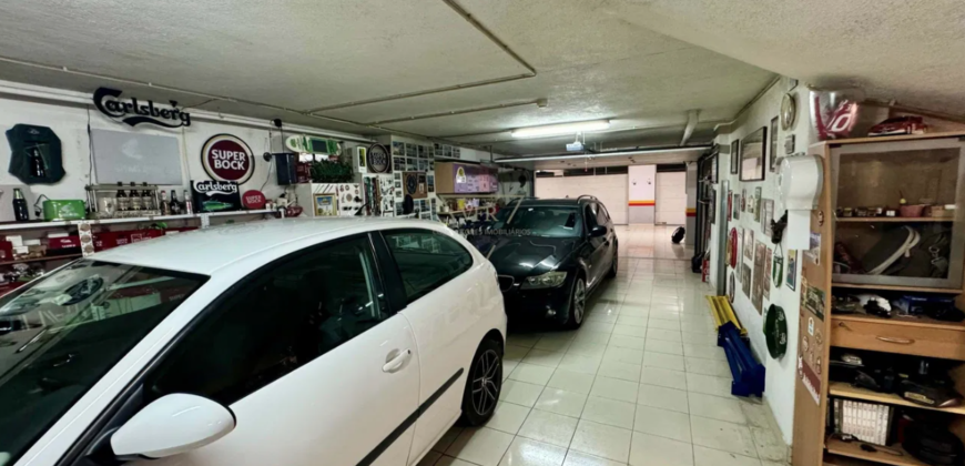 OPORTUNIDADE! APARTAMENTO T3 | ESTACIONAMENTO BOX C/ 75M2 | ARRECADAÇÃO