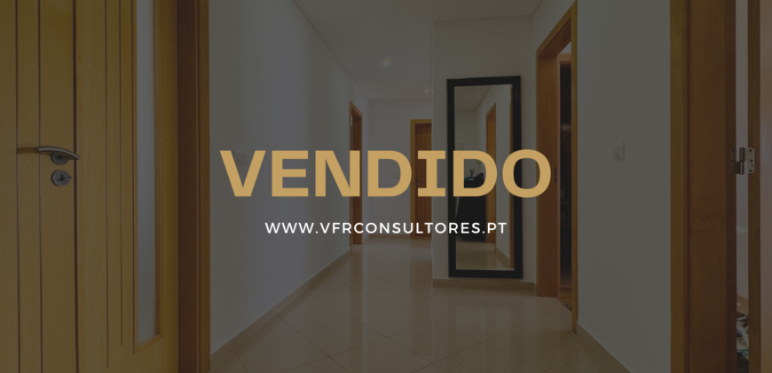 OPORTUNIDADE, T3 MONTIJO C/ ESTACIONAMENTO