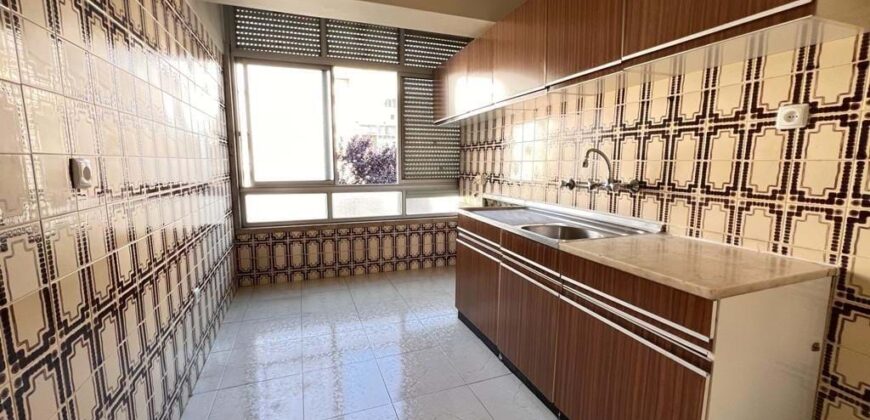 APARTAMENTO T3 DAMAIA DE CIMA, AMADORA