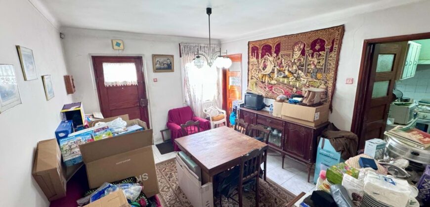 Bairro de Santa Cruz / Benfica  – Moradia T3