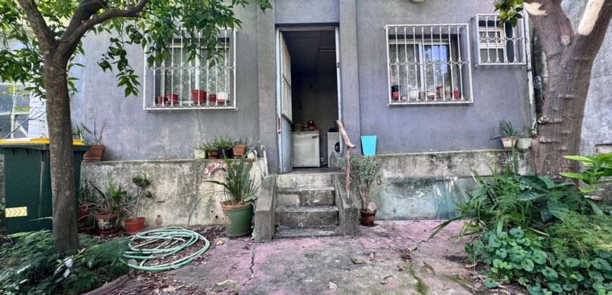 Bairro de Santa Cruz / Benfica  – Moradia T3