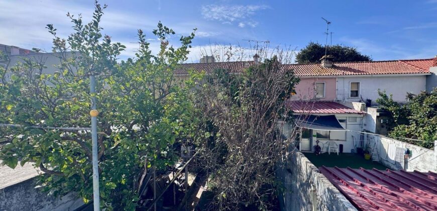 Bairro de Santa Cruz / Benfica  – Moradia T3