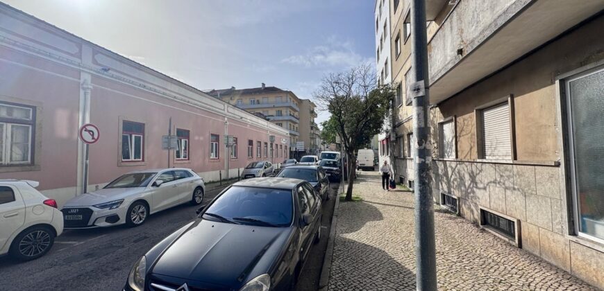 Apartamento T1 para venda no Centro da Amadora