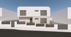 Terreno à Venda com Projeto de Construção Aprovado e construção já em curso –Realize o Seu Sonho!