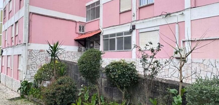 Apartamento T3 – Duplex – Benfica