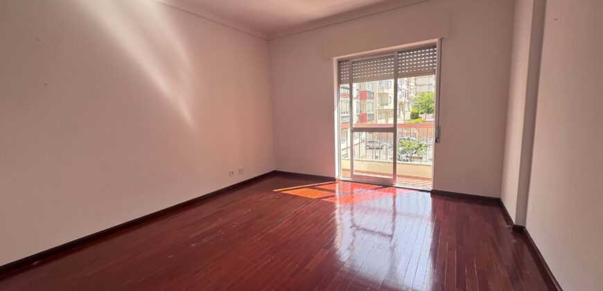 Loures – Apartamento T2 à Venda – Excelente Oportunidade!
