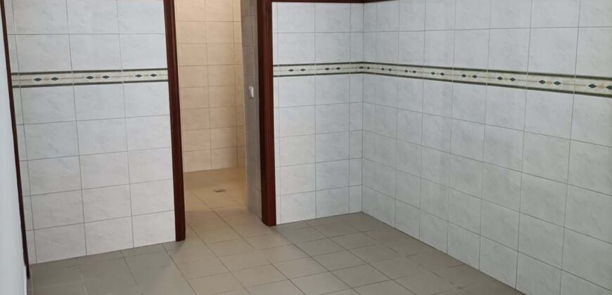 Loures, Zona BOTICA (GUERREIROS) – Loja de Rua, para Venda – 70m²