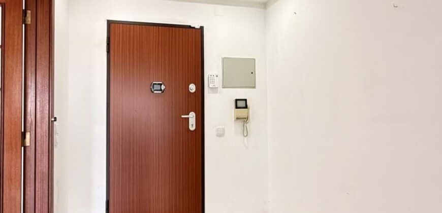 Oportunidade ÚNICA no Cacém! T3 (4 Assoalhadas) com arrecadação e possibilidade de Garagem Box