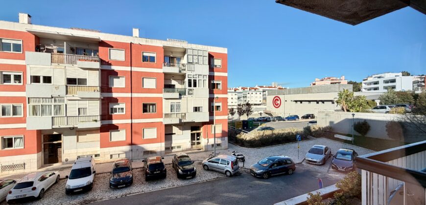 Apartamento T1 à venda na Parede, Cascais – Localização Exclusiva!