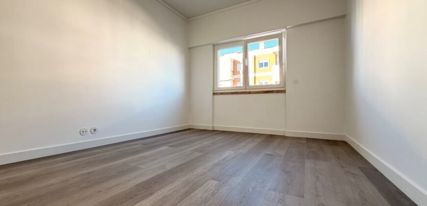 Apartamento T1 à venda na Parede, Cascais – Localização Exclusiva!