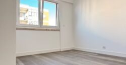 Apartamento T1 à venda na Parede, Cascais – Localização Exclusiva!