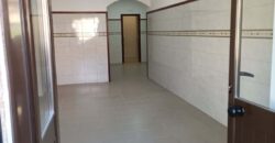 Loures, Zona BOTICA (GUERREIROS) – Loja de Rua, para Venda – 70m²