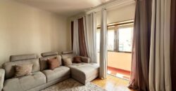 Excelente Apartamento T2 com 95 m², Arrecadação de 30 m², junto à Estação das Mercês
