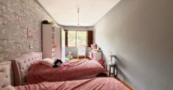 Excelente Apartamento T2 com 95 m², Arrecadação de 30 m², junto à Estação das Mercês