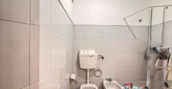 Excelente Apartamento T2 com 95 m², Arrecadação de 30 m², junto à Estação das Mercês