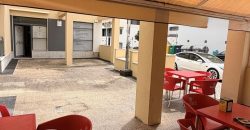 Loja situada na Quinta do Conventinho, em Loures, atualmente explorada como café/snack-bar e com possibilidade de aquisição com ou sem inquilino