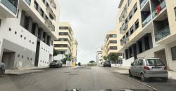 Loja situada na Quinta do Conventinho, em Loures, atualmente explorada como café/snack-bar e com possibilidade de aquisição com ou sem inquilino